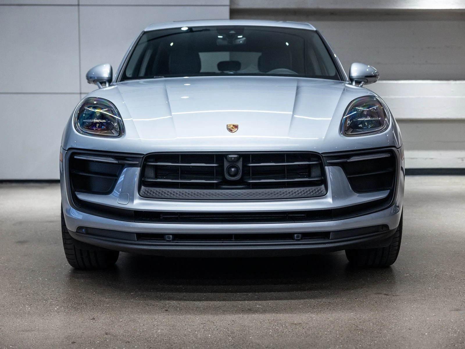 2025 Porsche Macan (95B), 11/20