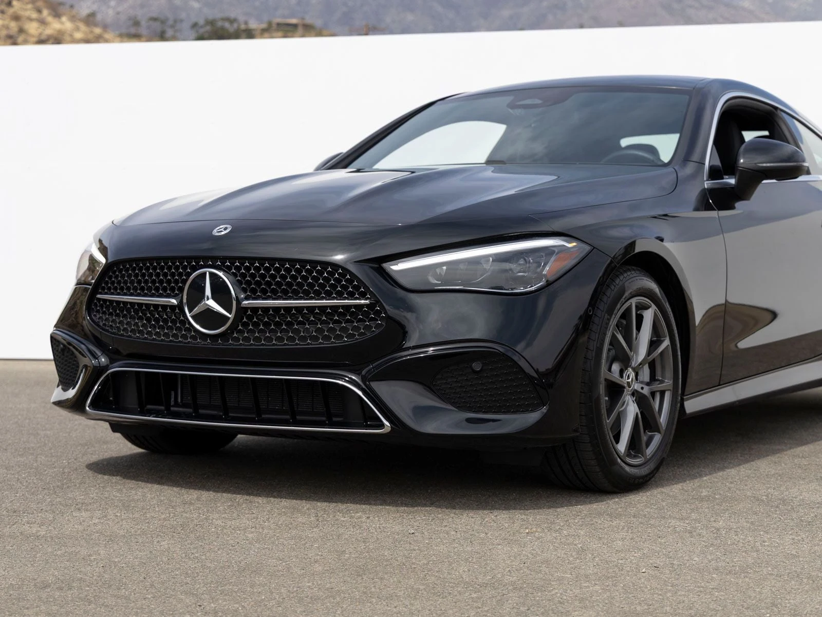 2026 Mercedes-Benz CLE 300 4MATIC Coupé (C236), 3/20