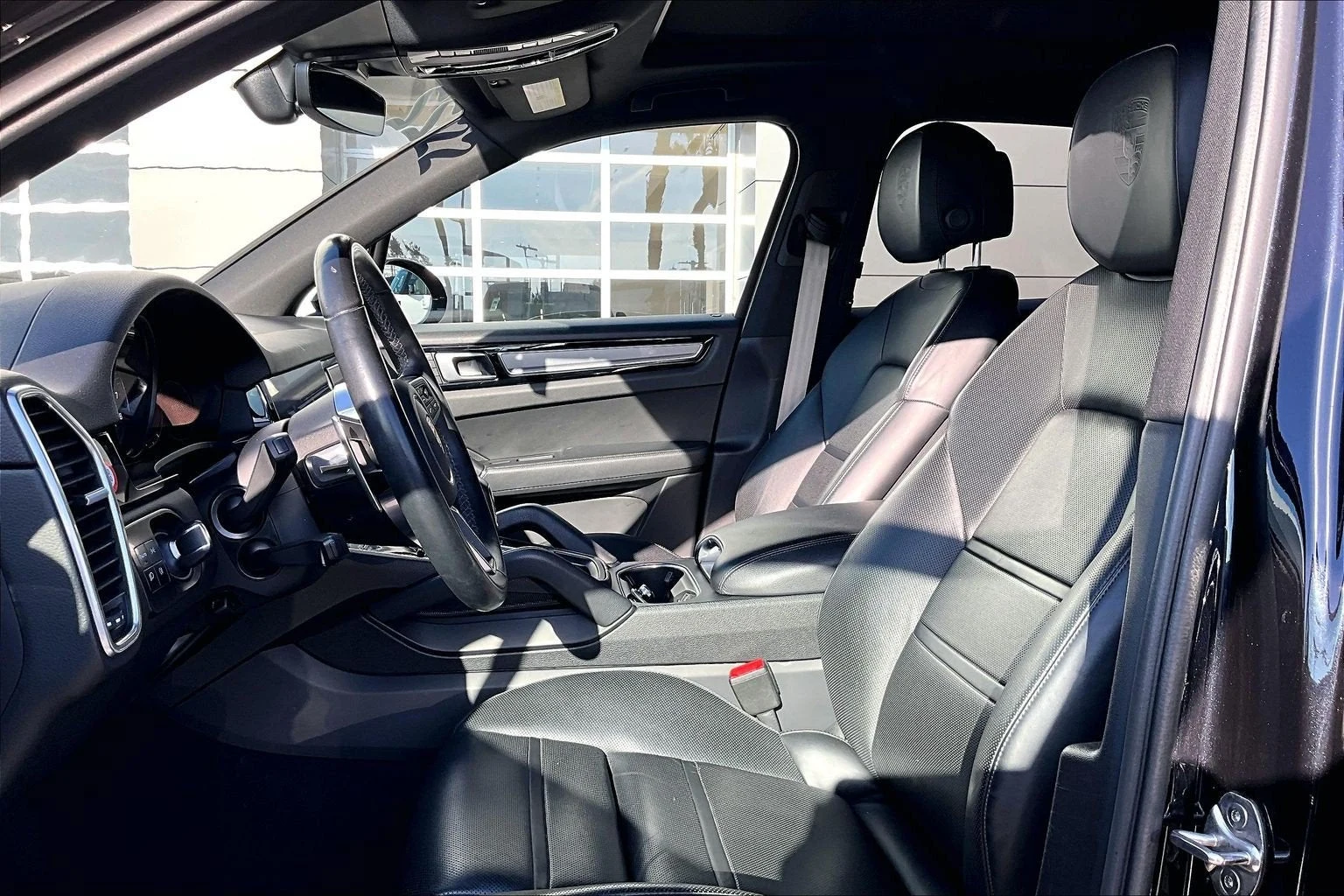 2022 Porsche Cayenne S (3rd Generation), 3/3