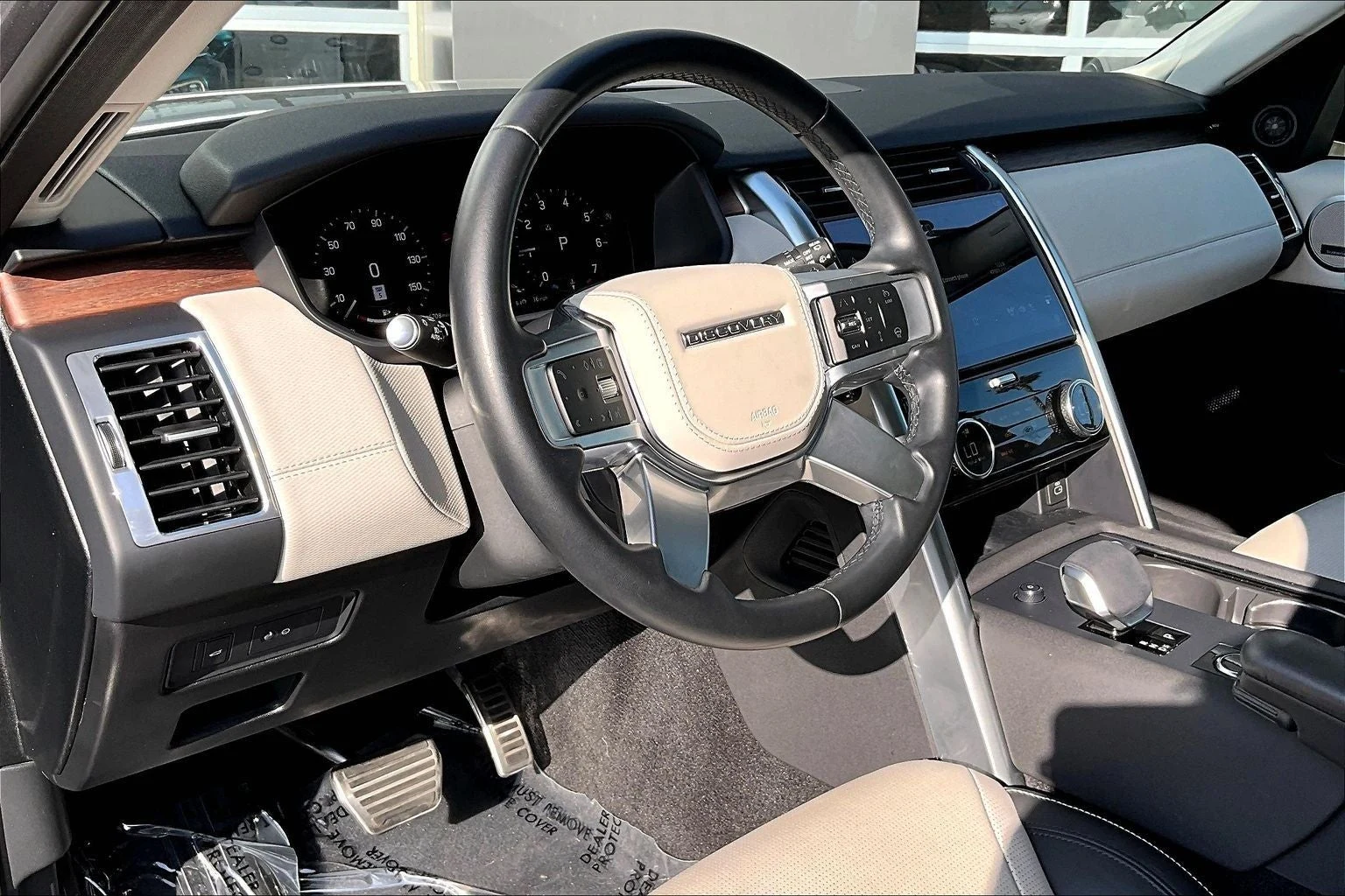 2025 Land Rover Discovery Dynamic SE (L462), 13/20