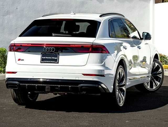 2025 Audi Q8 55 Premium Plus (4M), 10/20