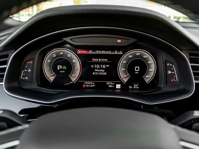 2025 Audi Q8 55 Premium Plus (4M), 18/20