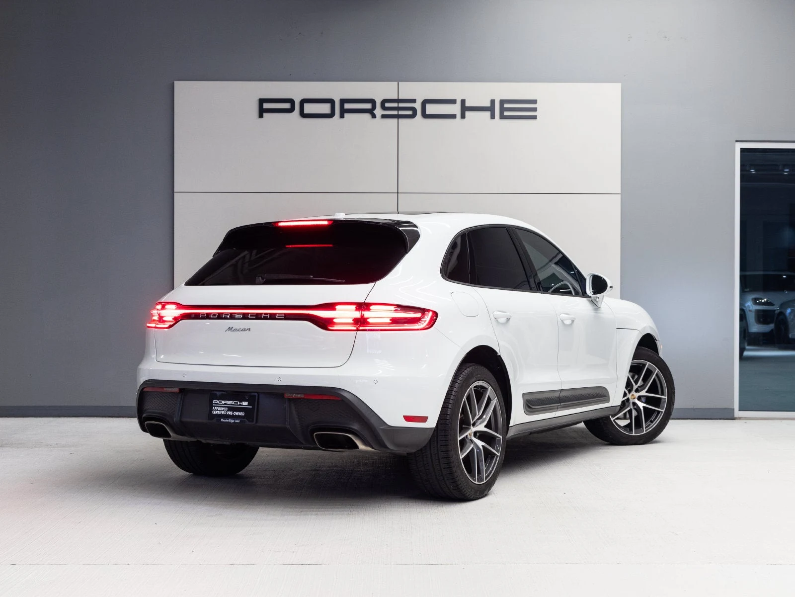 2024 Porsche Macan (95B), 7/20