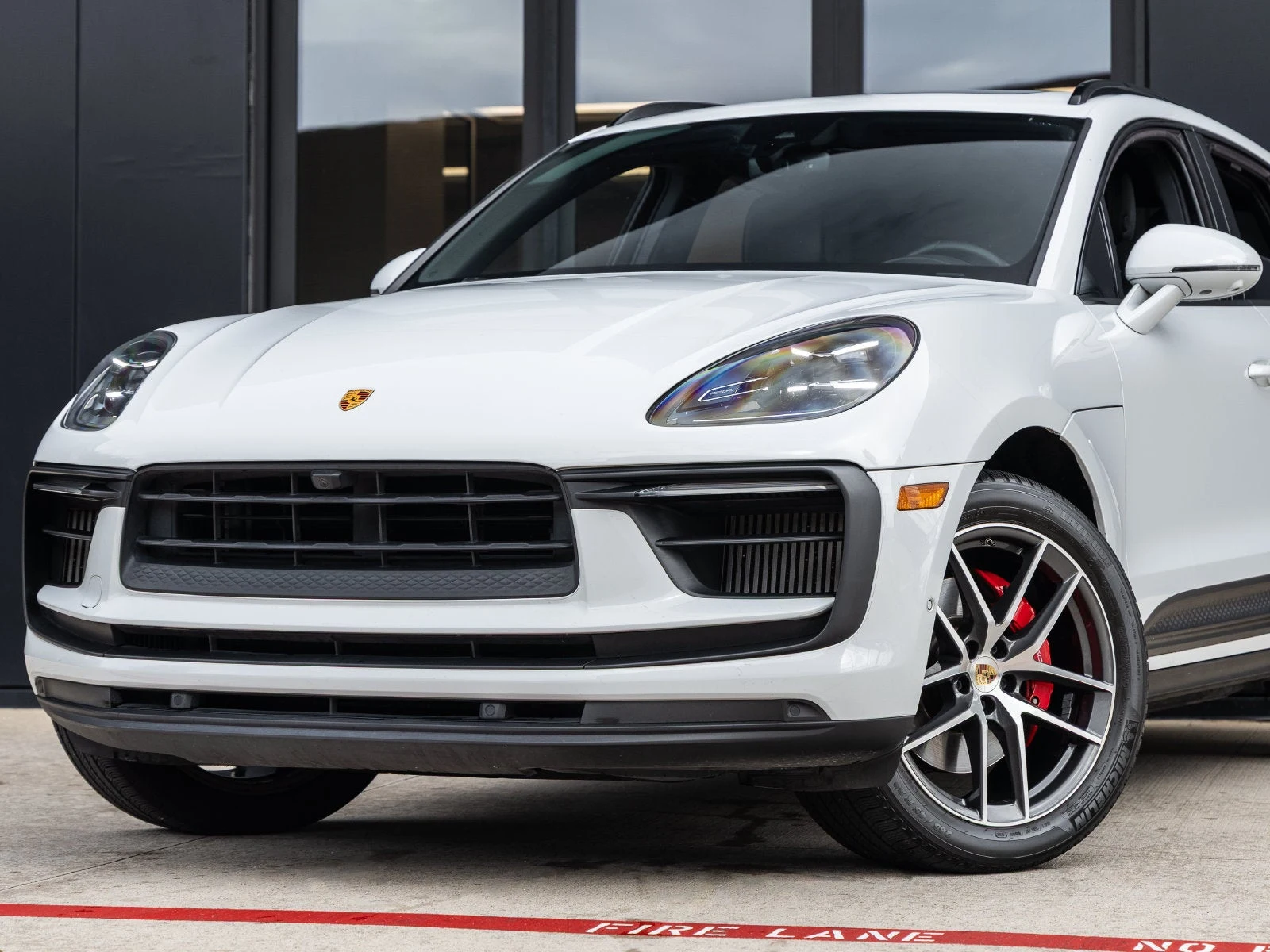 2022 Porsche Macan S (95B), 7/20