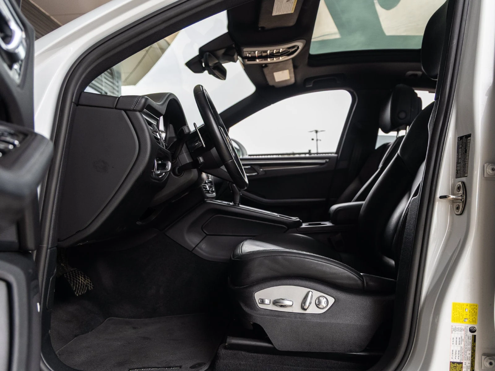 2022 Porsche Macan S (95B), 20/20