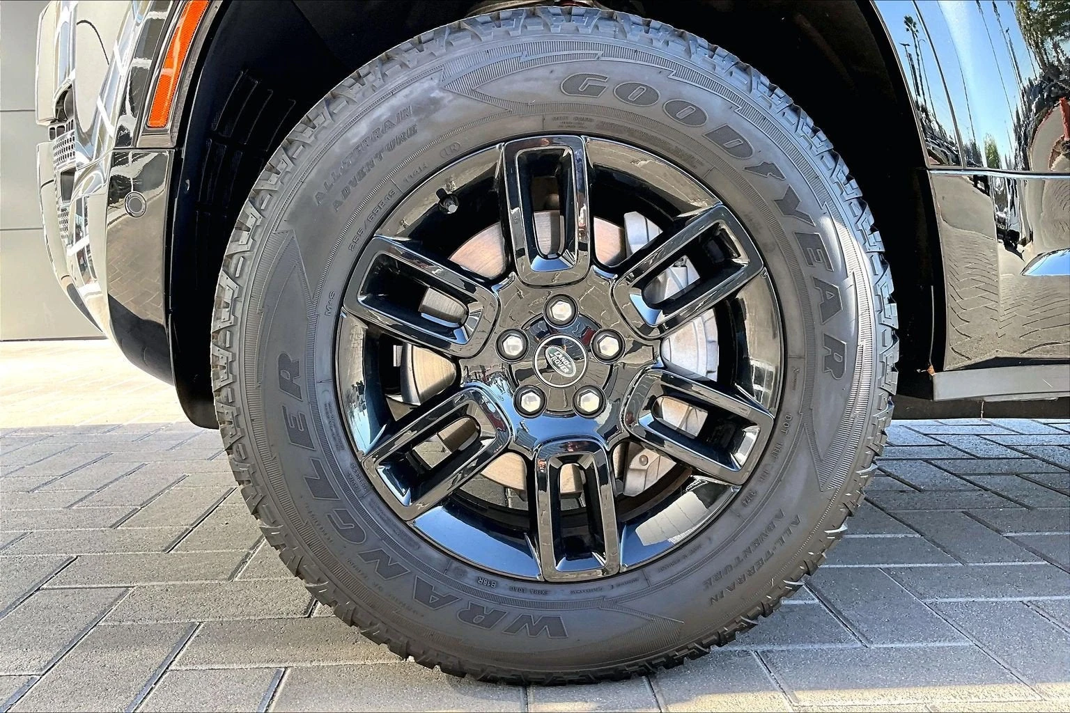 2023 Land Rover Defender 110 X-Dynamic SE (L663), 8/20