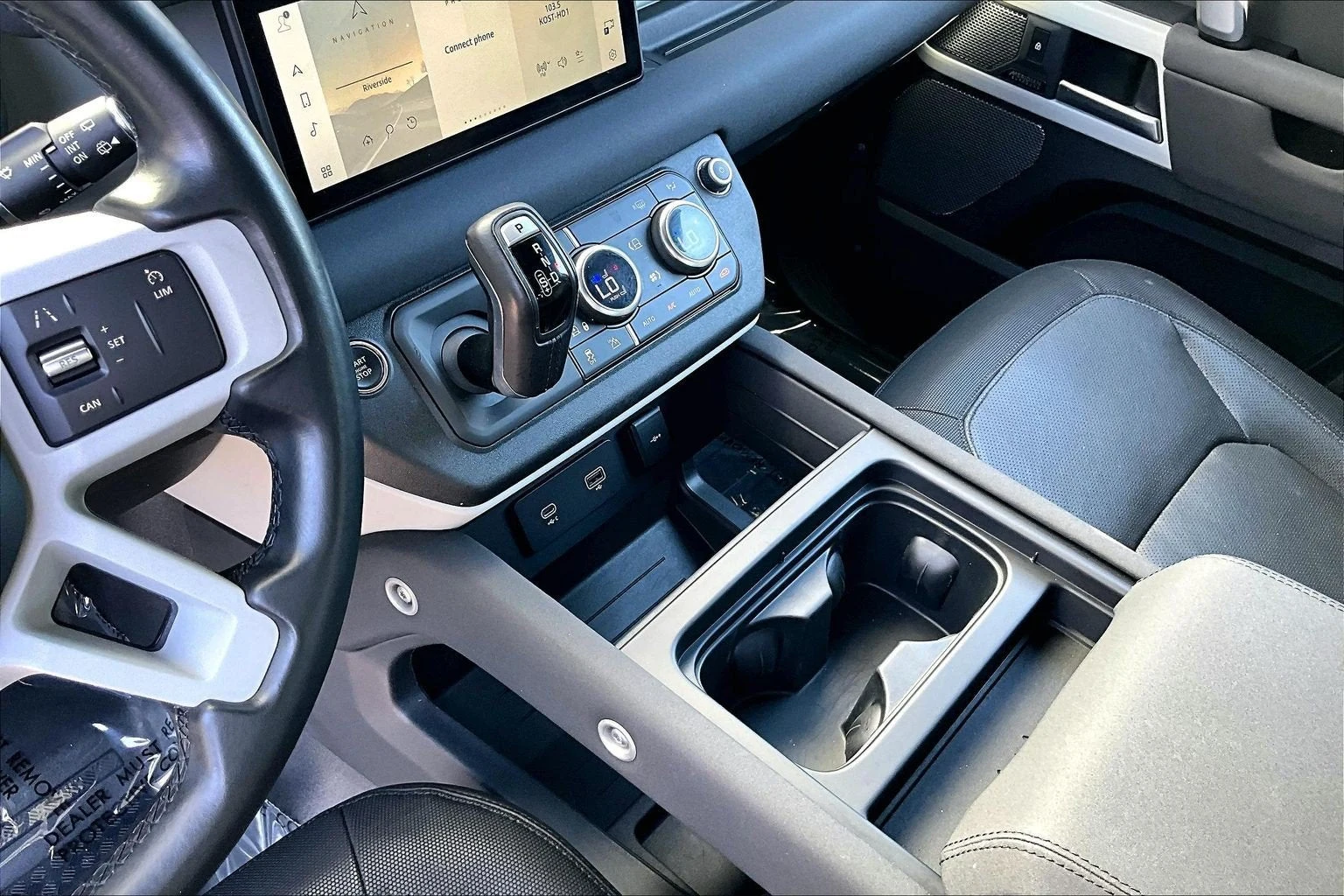 2023 Land Rover Defender 110 X-Dynamic SE (L663), 15/20