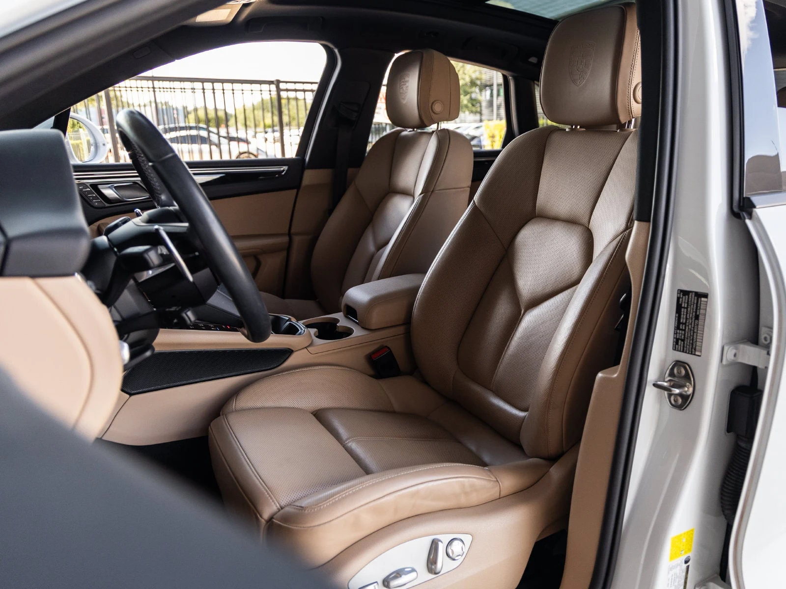 2024 Porsche Macan (95B), 5/20