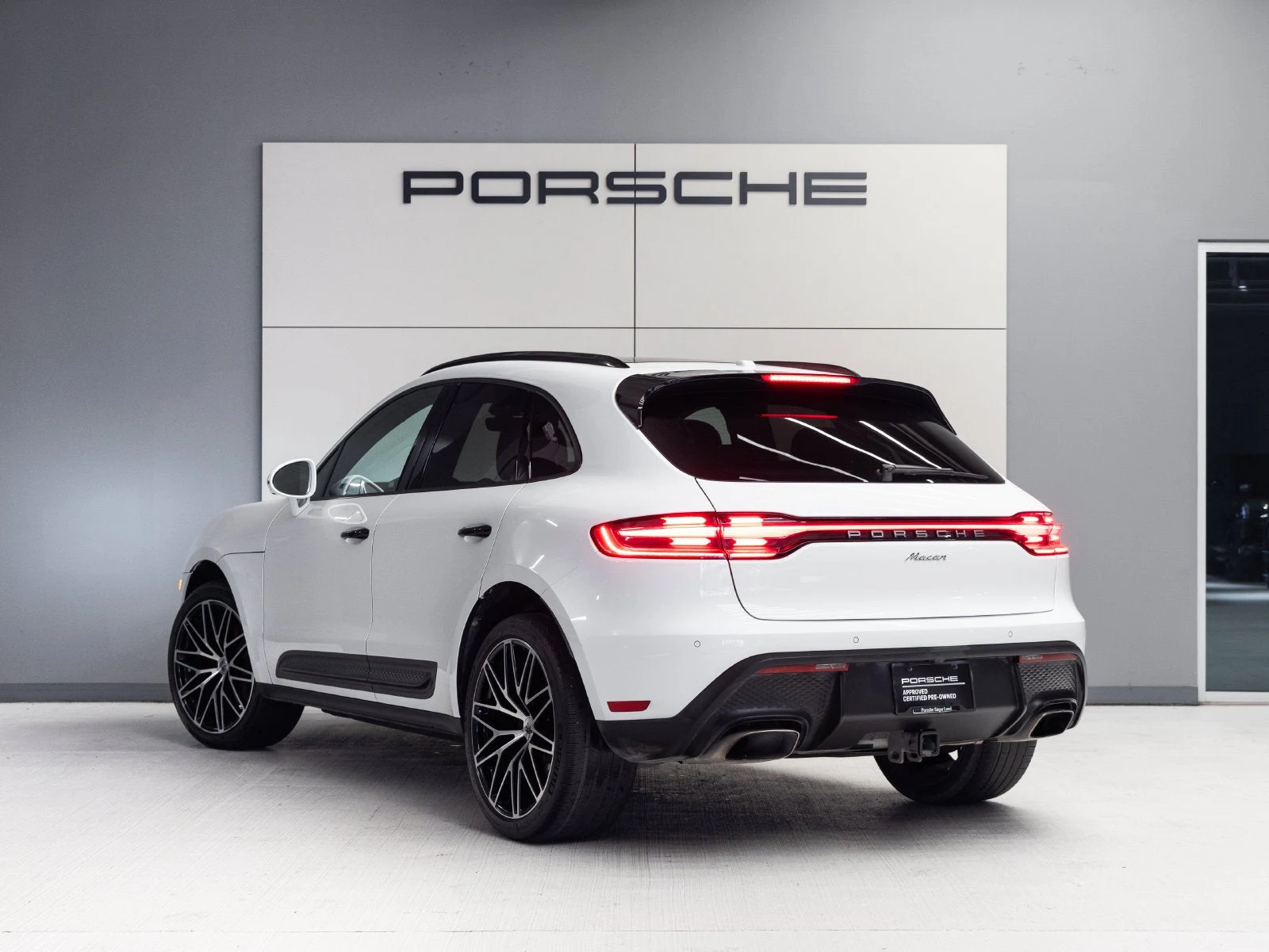 2023 Porsche Macan (95B), 3/20