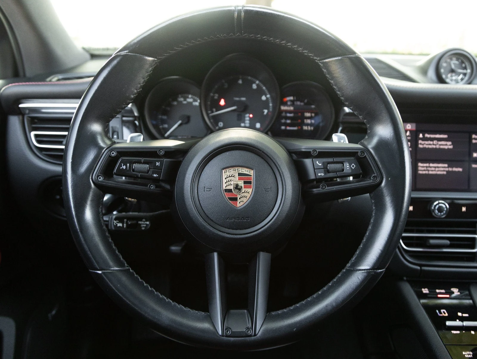 2023 Porsche Macan (95B), 13/20