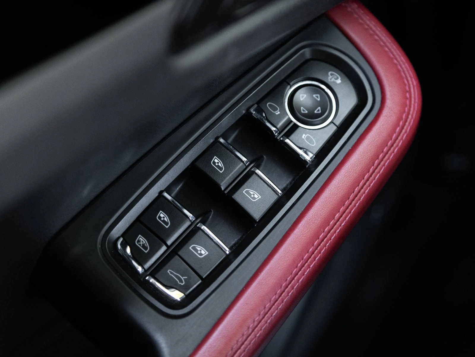 2023 Porsche Macan (95B), 19/20