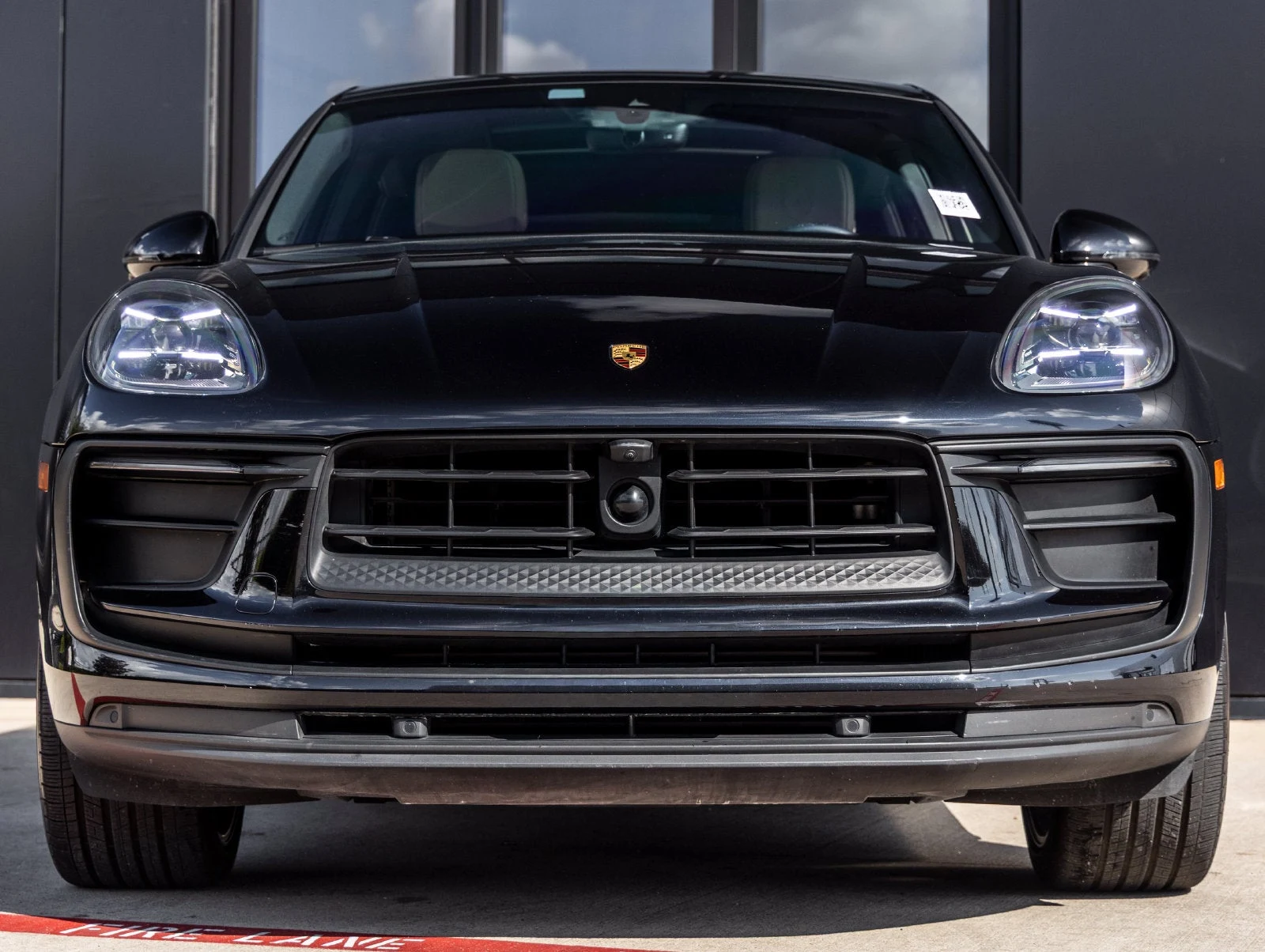 2024 Porsche Macan (95B), 8/20