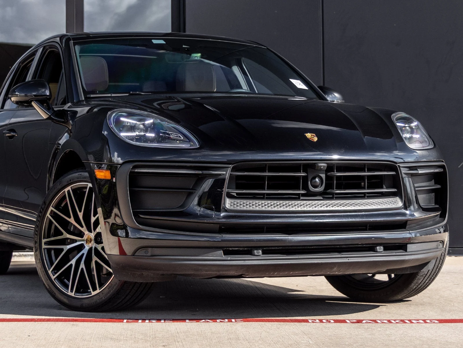 2024 Porsche Macan (95B), 9/20
