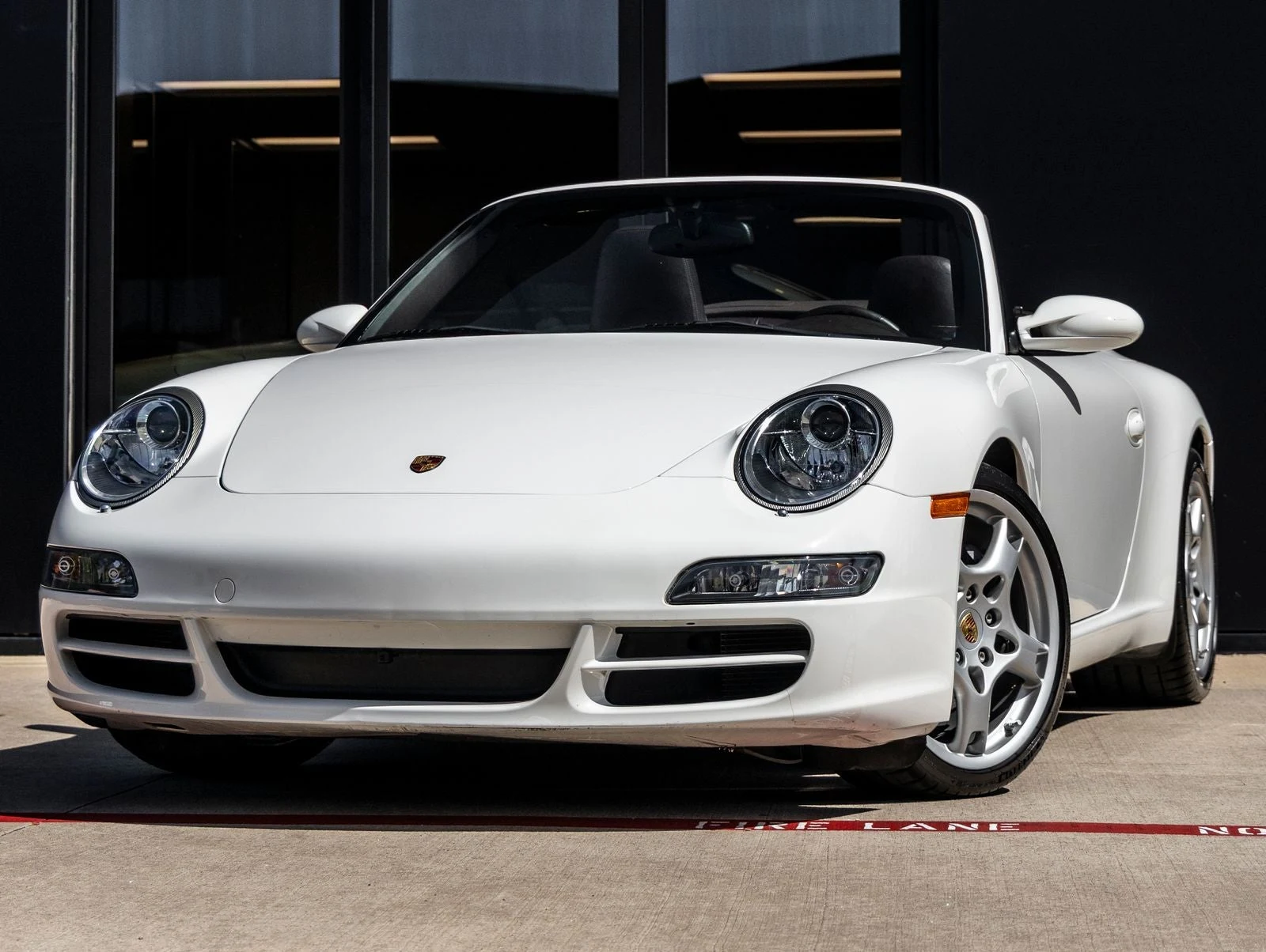 Porsche 911 Carrera Cabriolet (997.1) · Carrara White · Indigo Auto Group