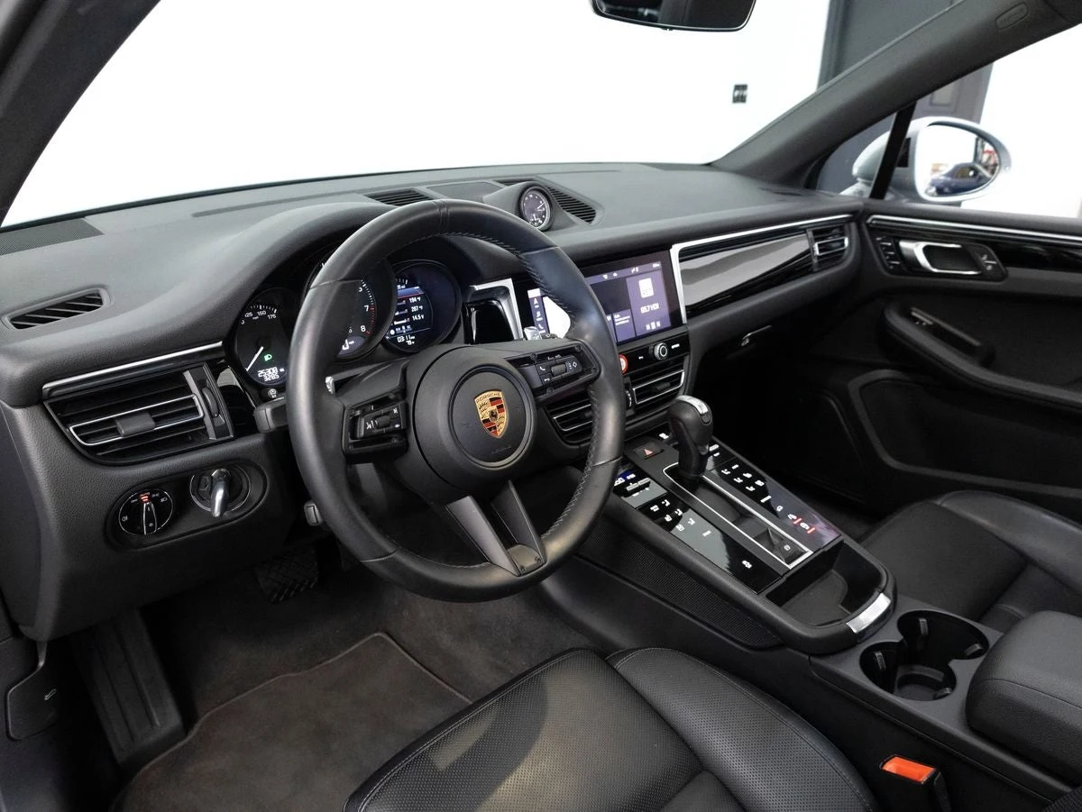 2024 Porsche Macan (95B), 4/20