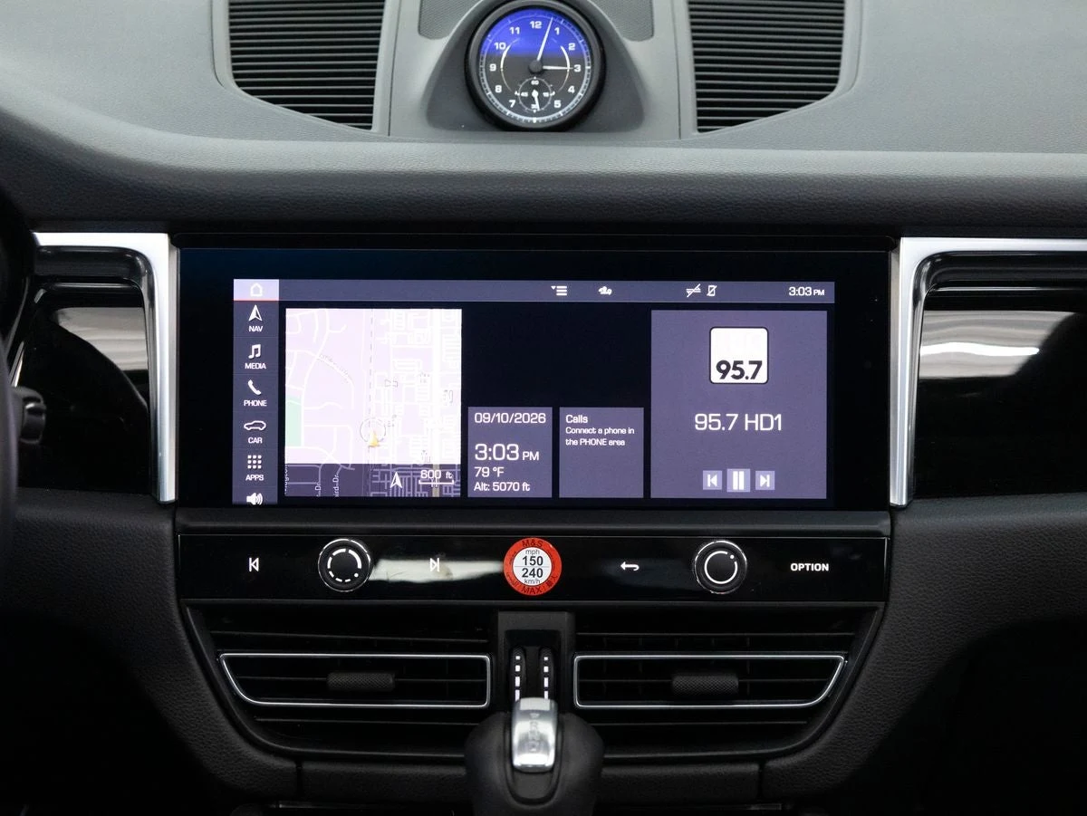 2024 Porsche Macan (95B), 17/20