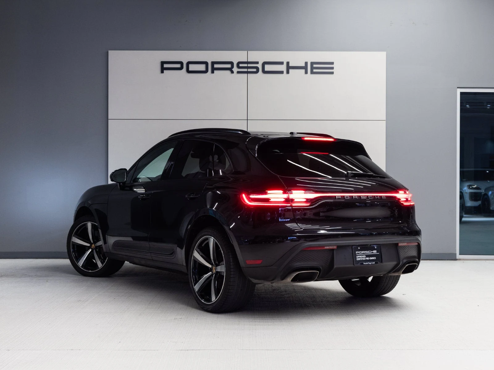 2023 Porsche Macan (95B), 3/20