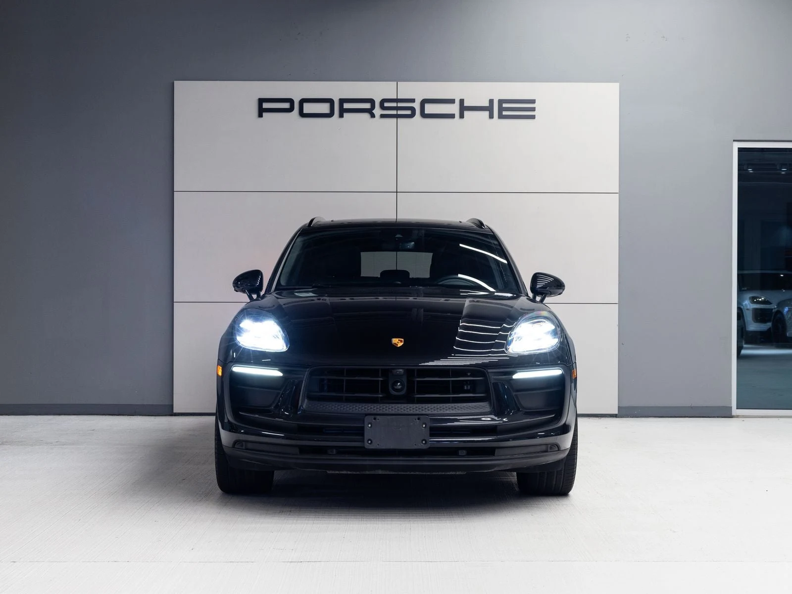 2023 Porsche Macan (95B), 10/20