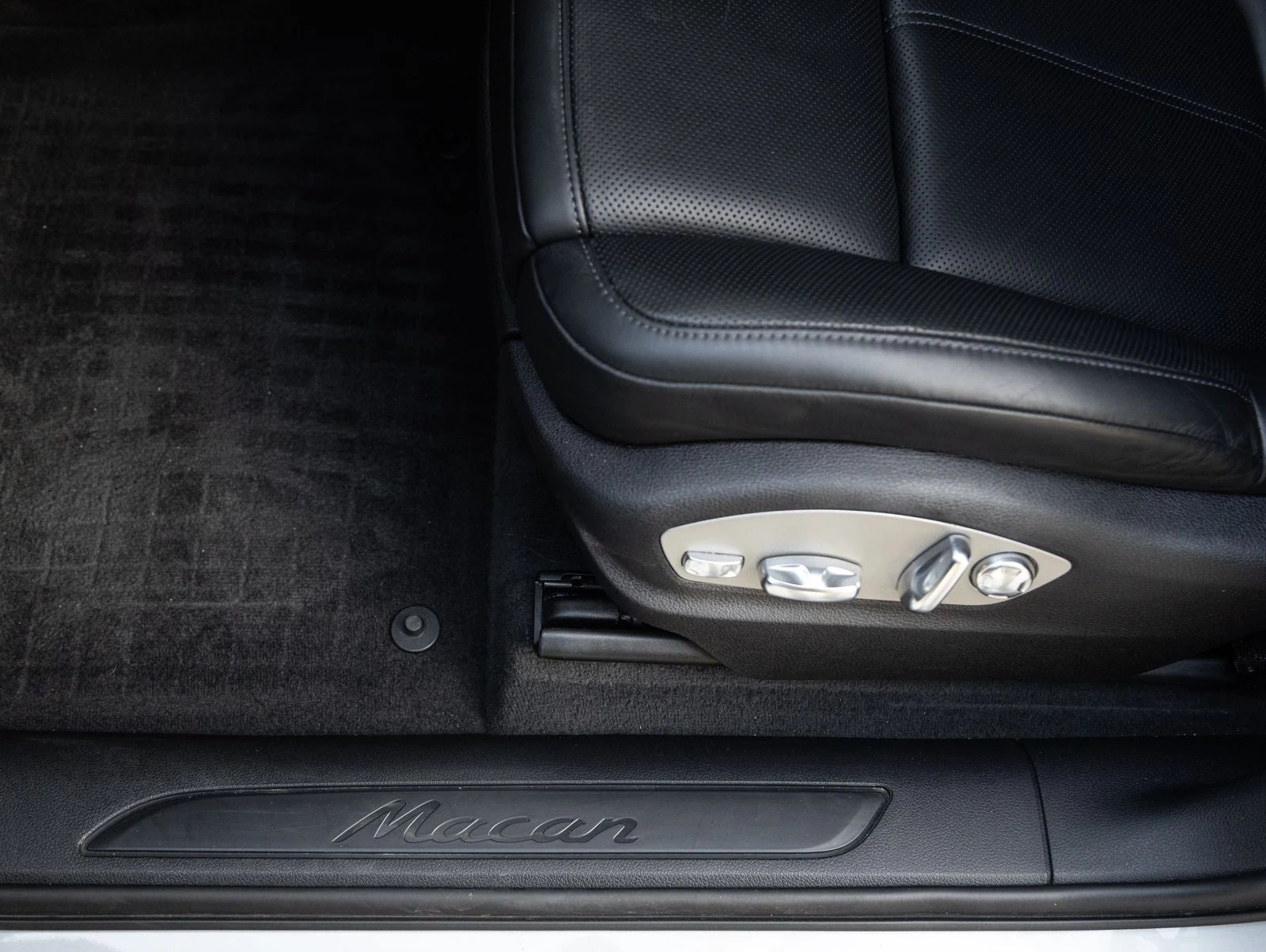 2024 Porsche Macan (95B), 20/20