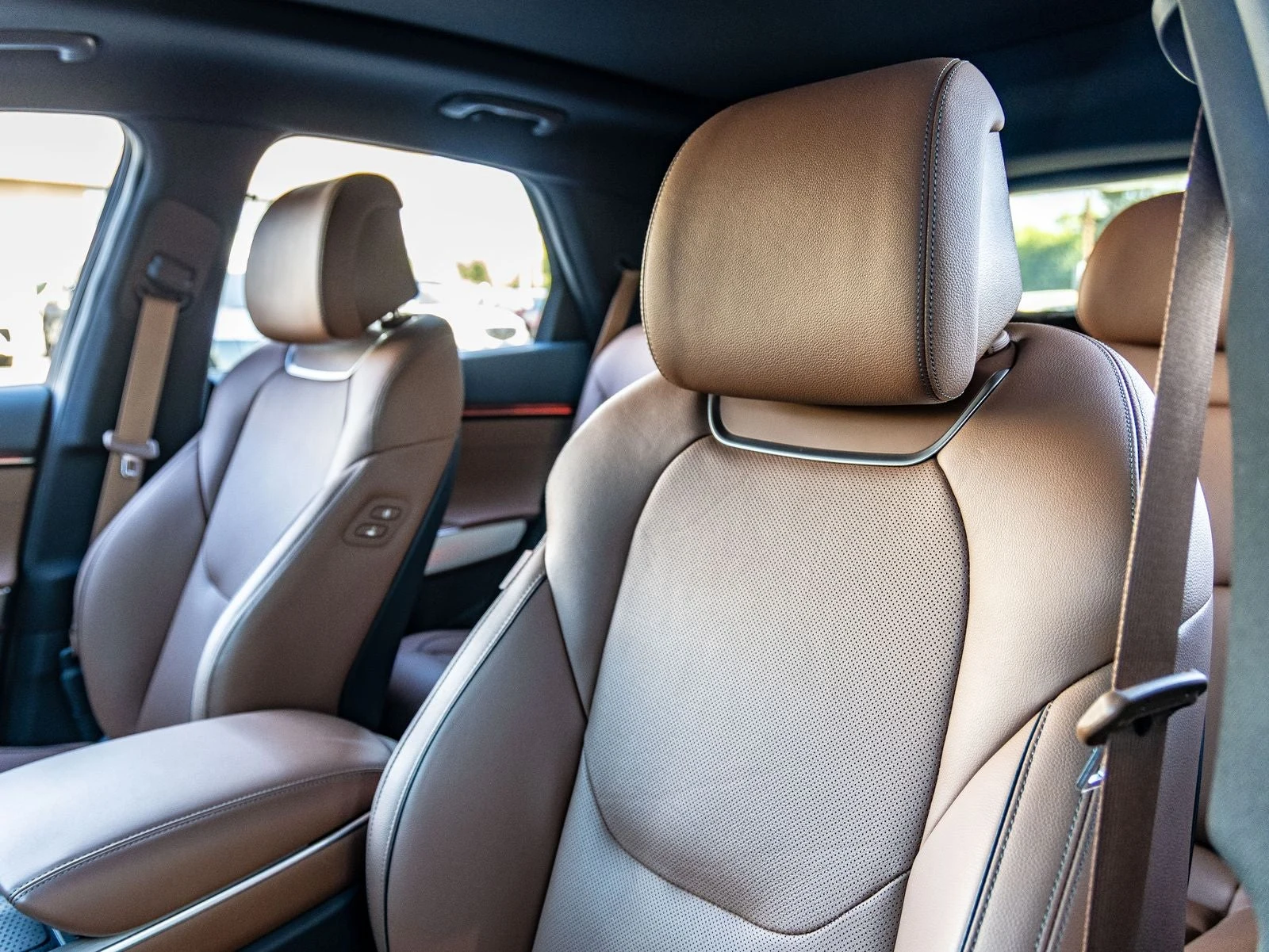 2026 Genesis GV70 2.5T Advanced (2024 Update), 20/20