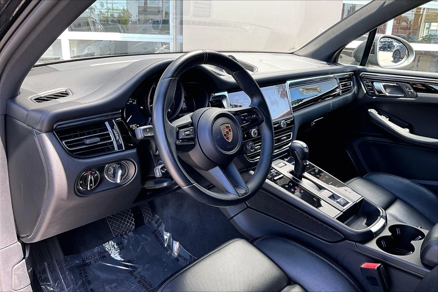 2024 Porsche Macan T (95B), 14/20