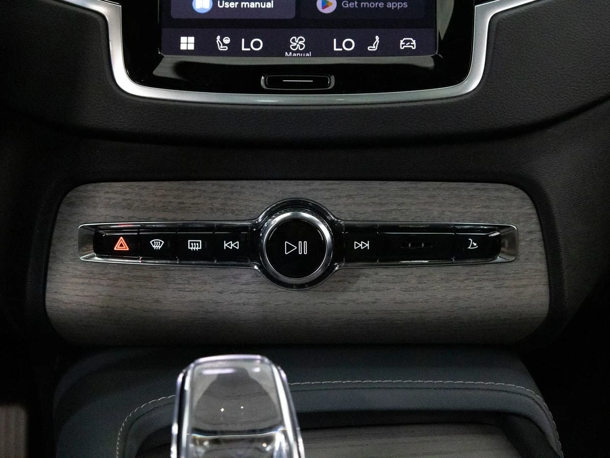 2024 Volvo XC90 B6 Ultimate, 19/20