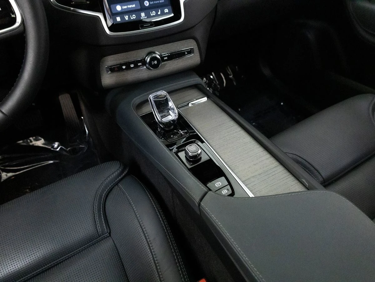 2024 Volvo XC90 B6 Ultimate, 20/20