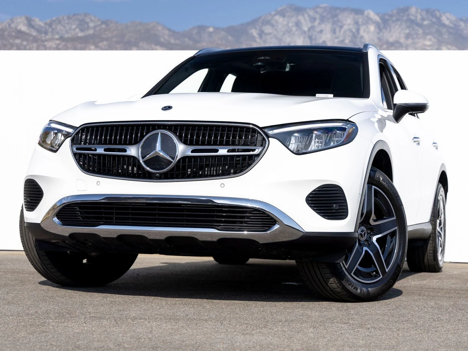 Mercedes-Benz GLC 300 (X254) · Polar White · Indigo Auto Group