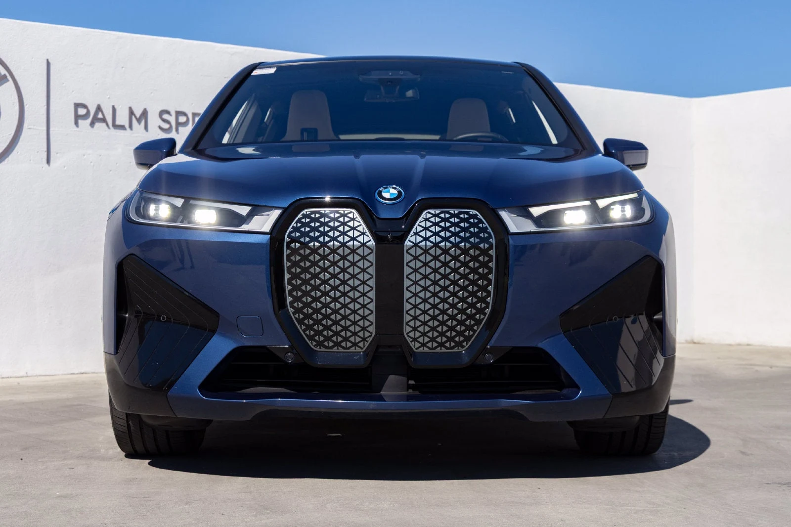 2023 BMW iX xDrive50 (I20), 4/20