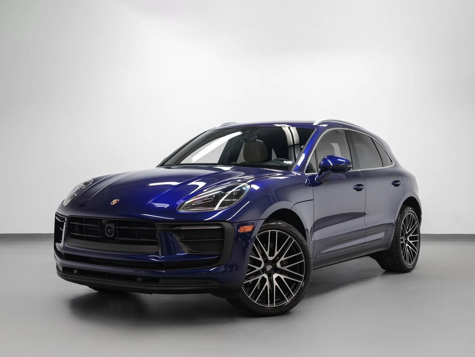 Porsche Macan (95B) · Gentian Blue Metallic · Indigo Auto Group