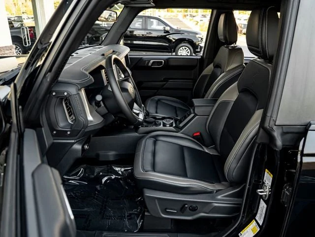 2025 Ford Bronco Outer Banks 4-Door (6th Generation), 15/20