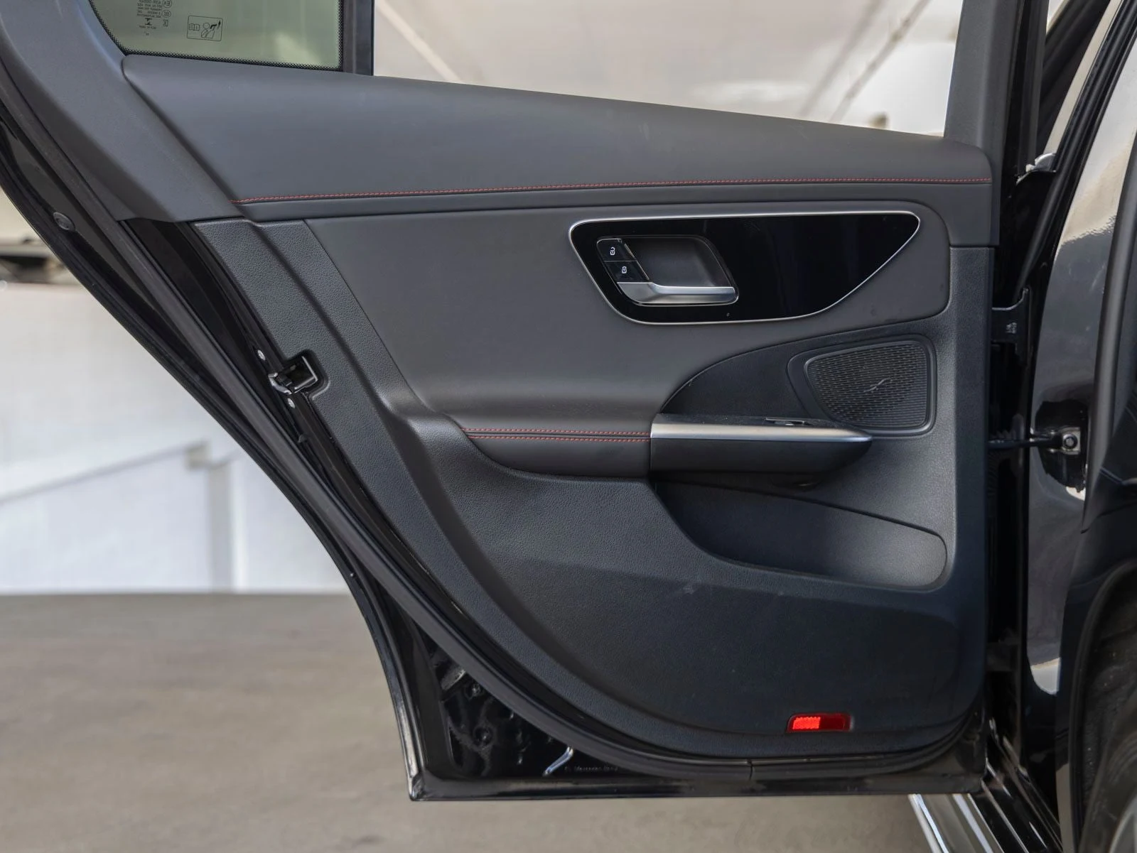 2023 Mercedes-Benz AMG C 43 4MATIC Sedan (W206), 16/20