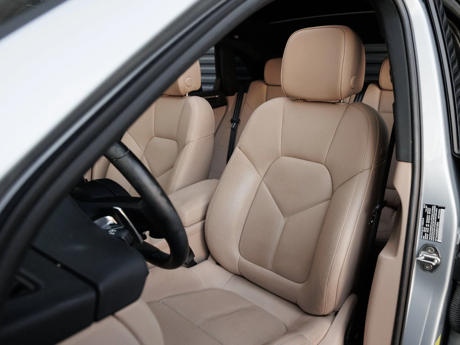 2024 Porsche Macan (95B), 5/20