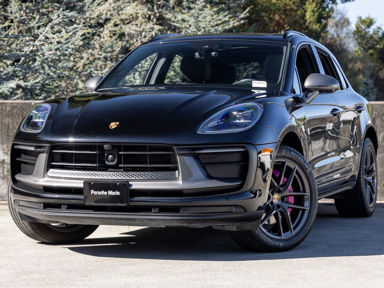Porsche Macan T (95B) · black · Indigo Auto Group