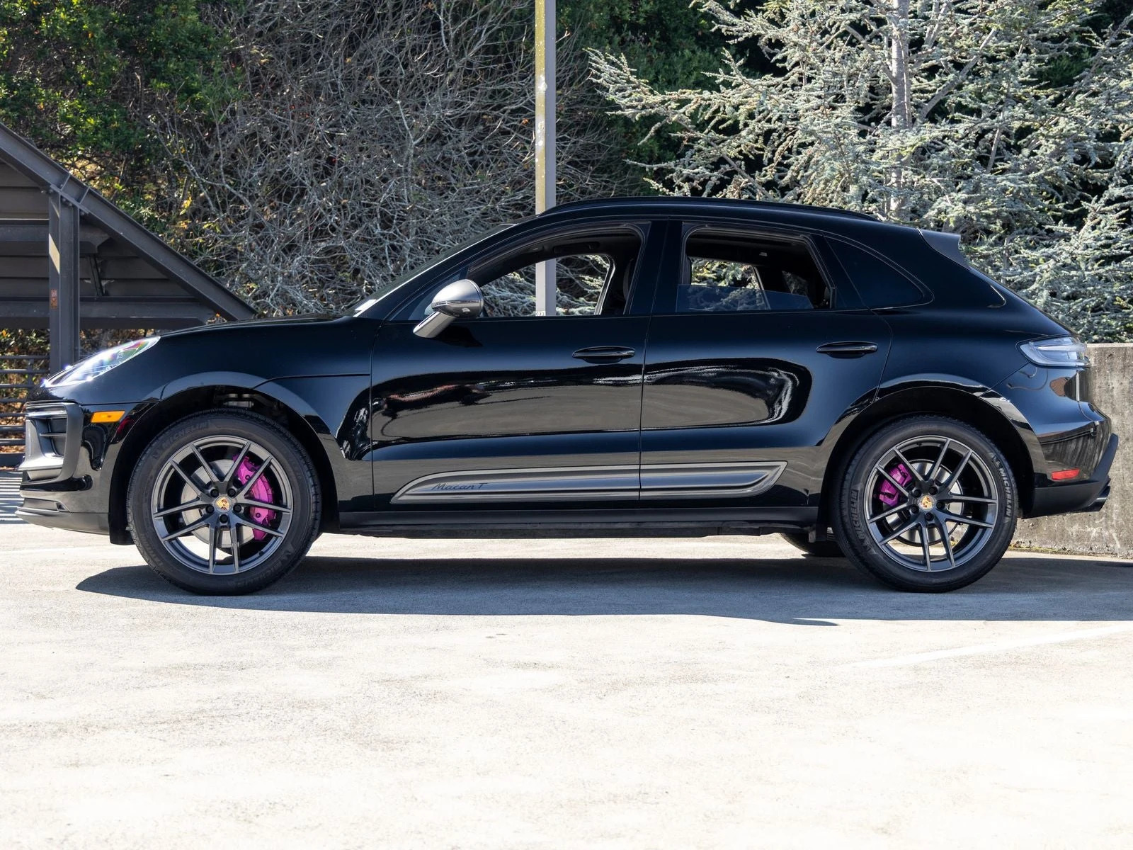 2023 Porsche Macan T (95B), 2/20