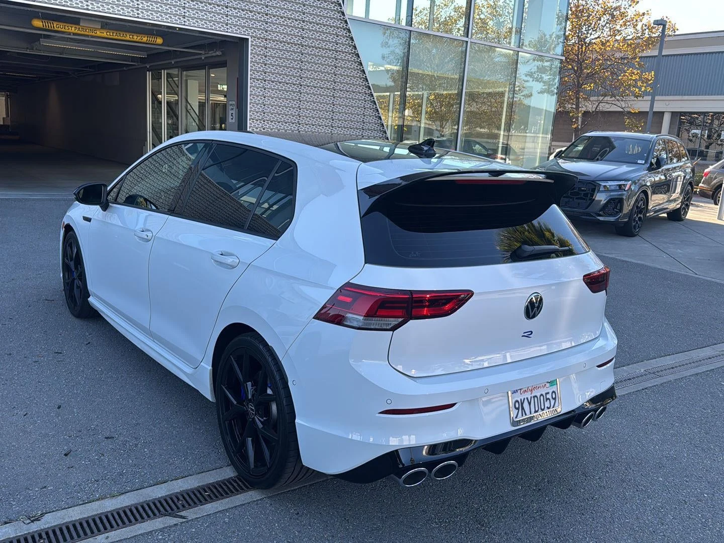 2023 Volkswagen Golf R 20th Anniversary Edition (Mk8), 7/13