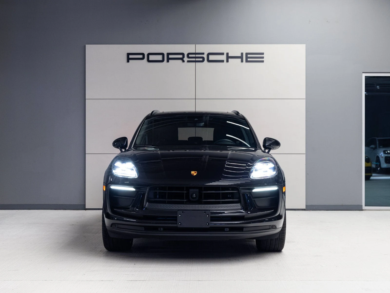 2023 Porsche Macan (95B), 10/20