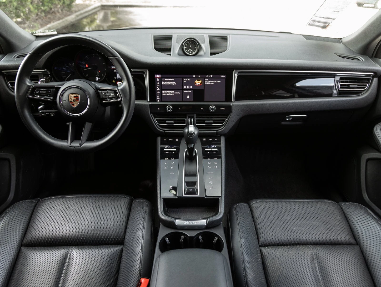 2023 Porsche Macan (95B), 12/20