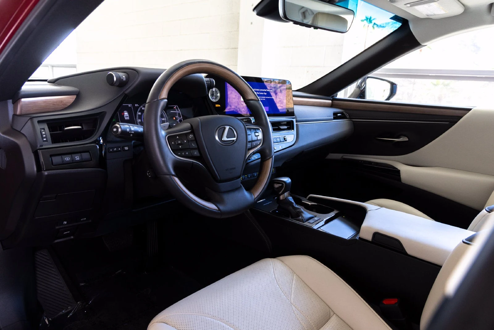 2024 Lexus ES 300h Luxury (XV70), 15/20
