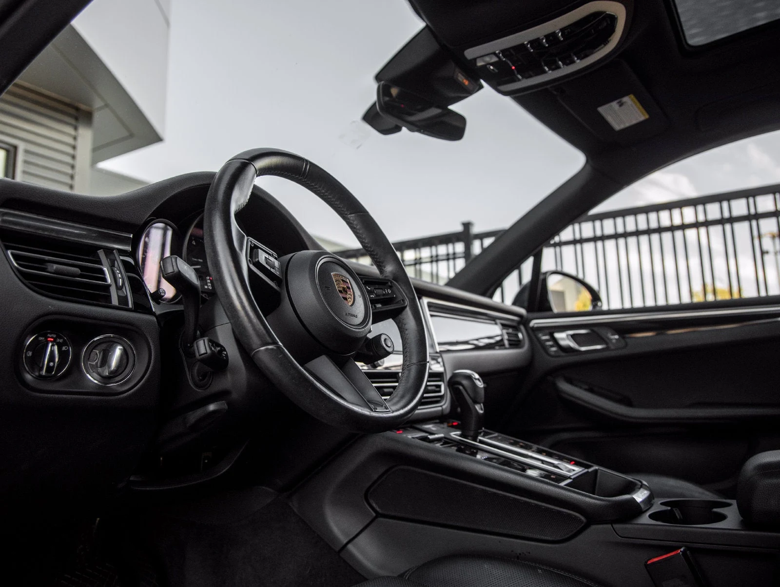 2023 Porsche Macan (95B), 4/20