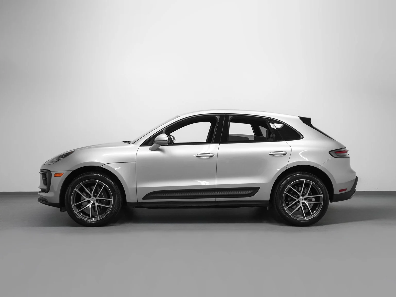 2022 Porsche Macan (95B), 2/20