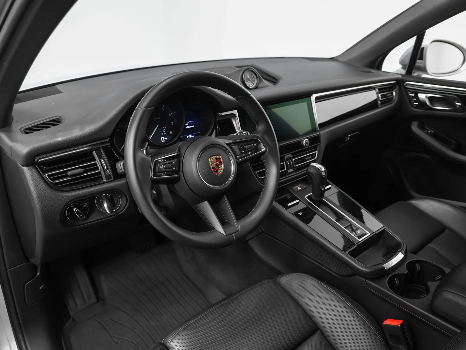 2022 Porsche Macan (95B), 4/20
