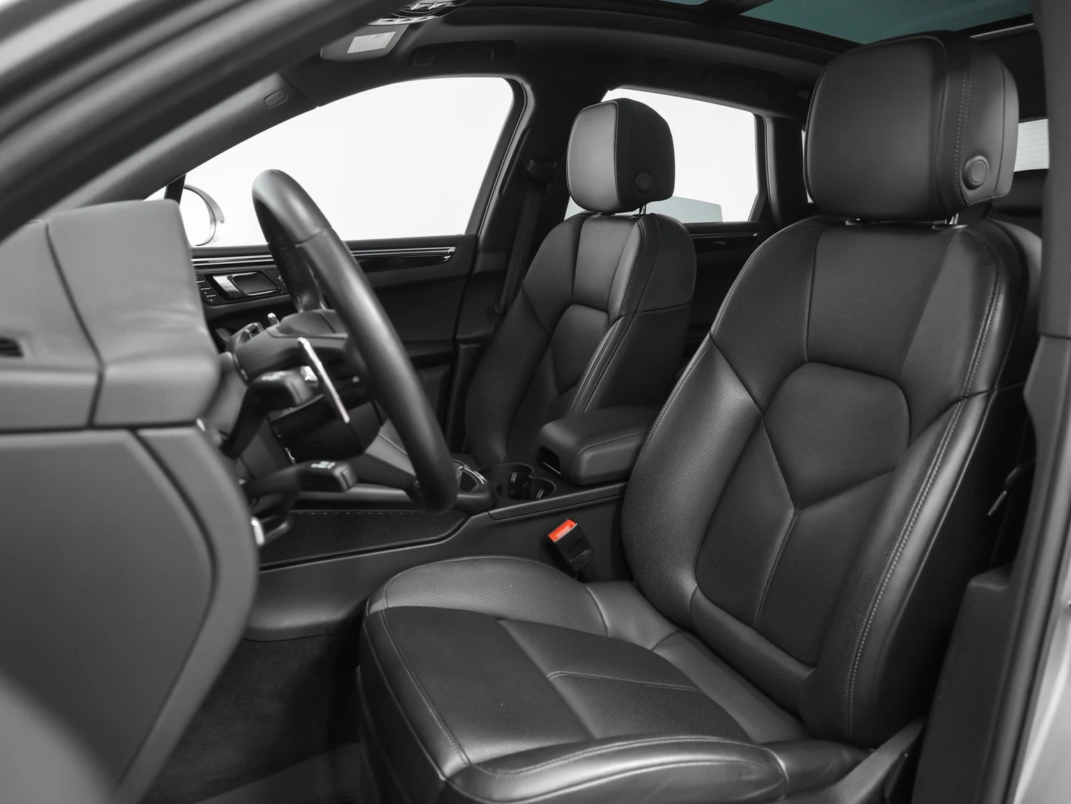 2022 Porsche Macan (95B), 5/20