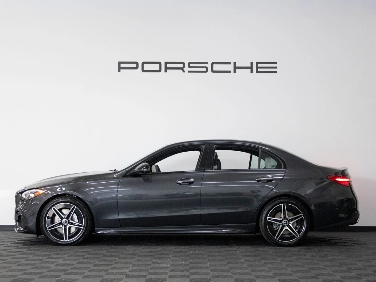 2026 Mercedes-Benz C 300 4MATIC Sedan (W206), 2/20