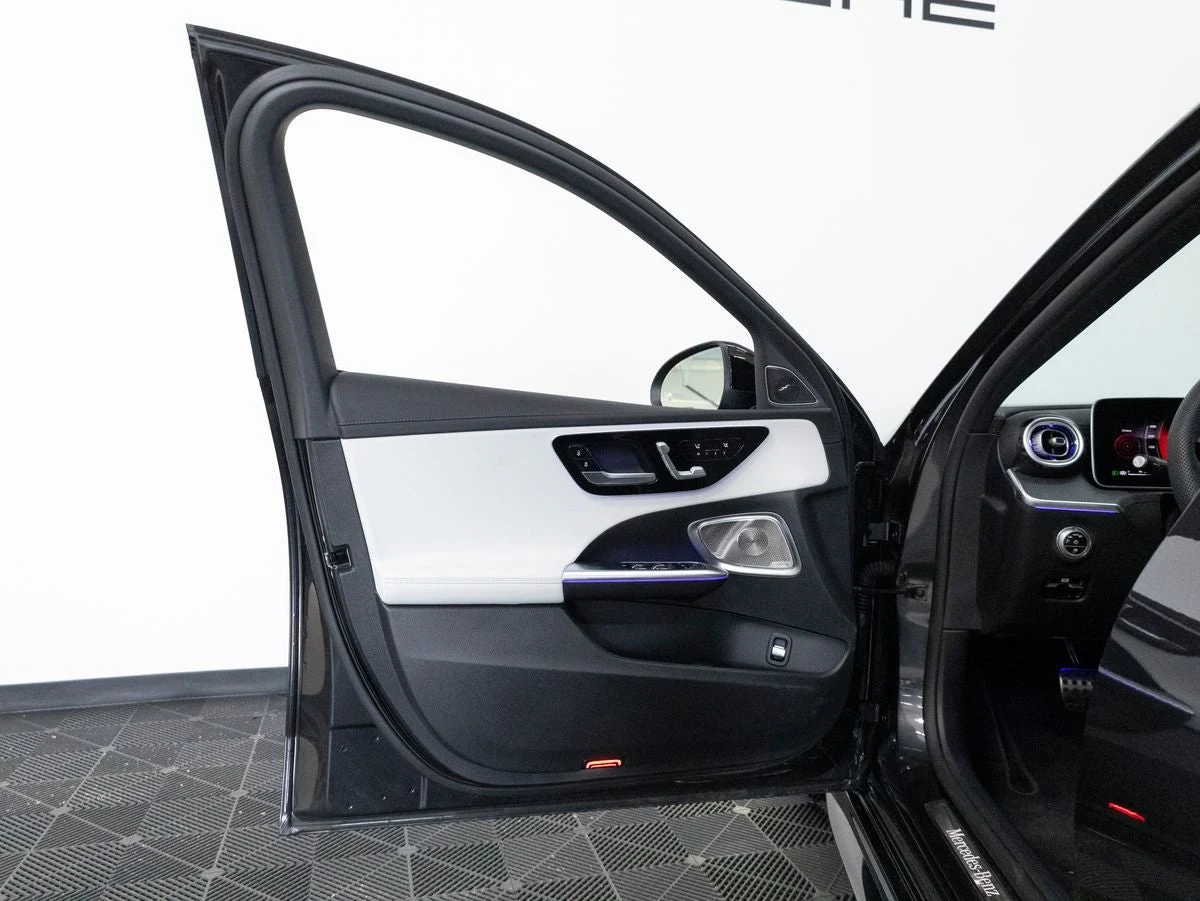 2026 Mercedes-Benz C 300 4MATIC Sedan (W206), 12/20