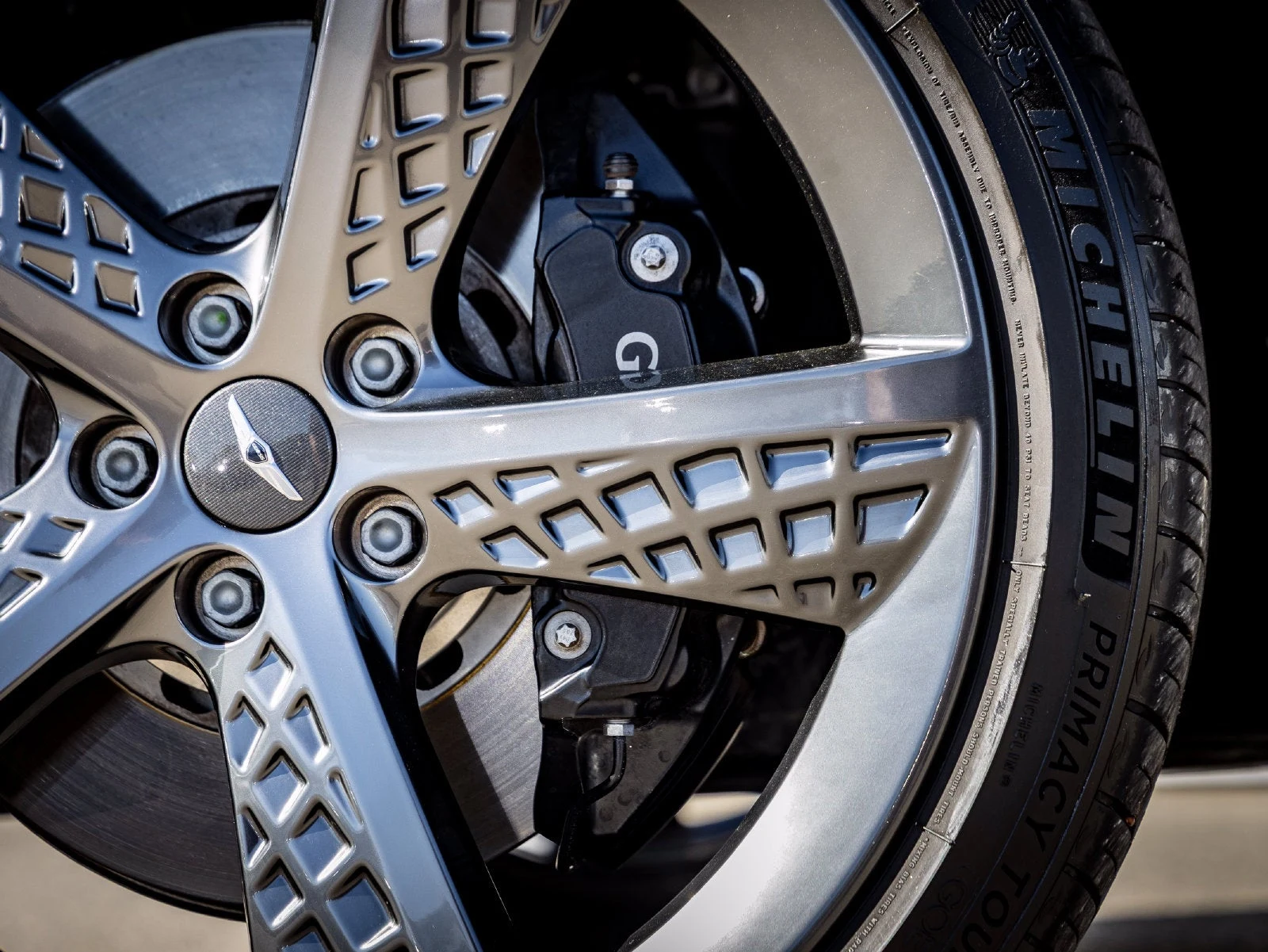 2023 Genesis GV70 3.5T Sport Prestige, 6/20