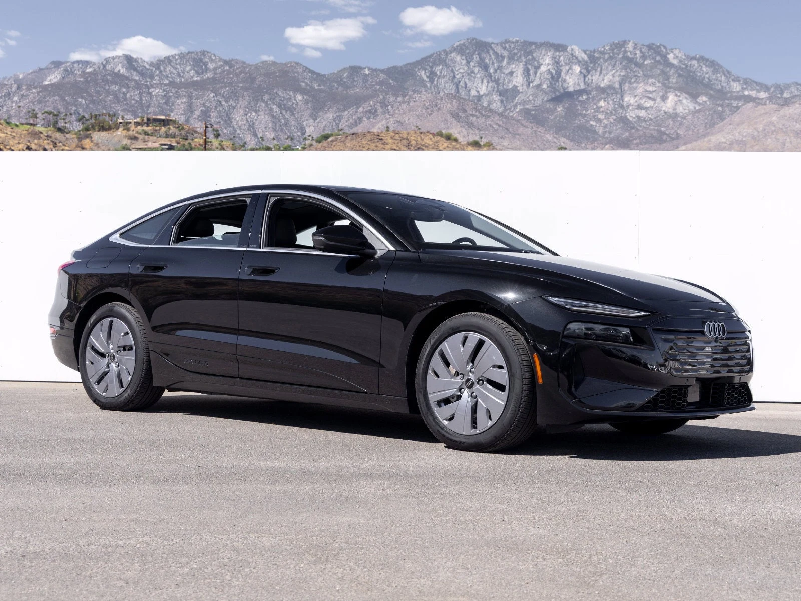 2025 Audi A6 Sportback e-tron Premium quattro, 8/20
