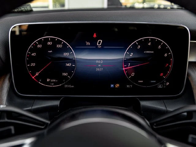 2026 Mercedes-Benz GLC 300 4MATIC (X254), 18/20