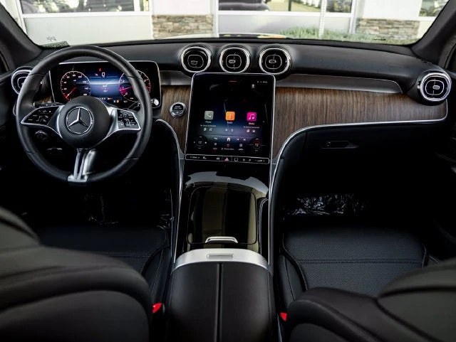 2026 Mercedes-Benz GLC 300 4MATIC (X254), 19/20