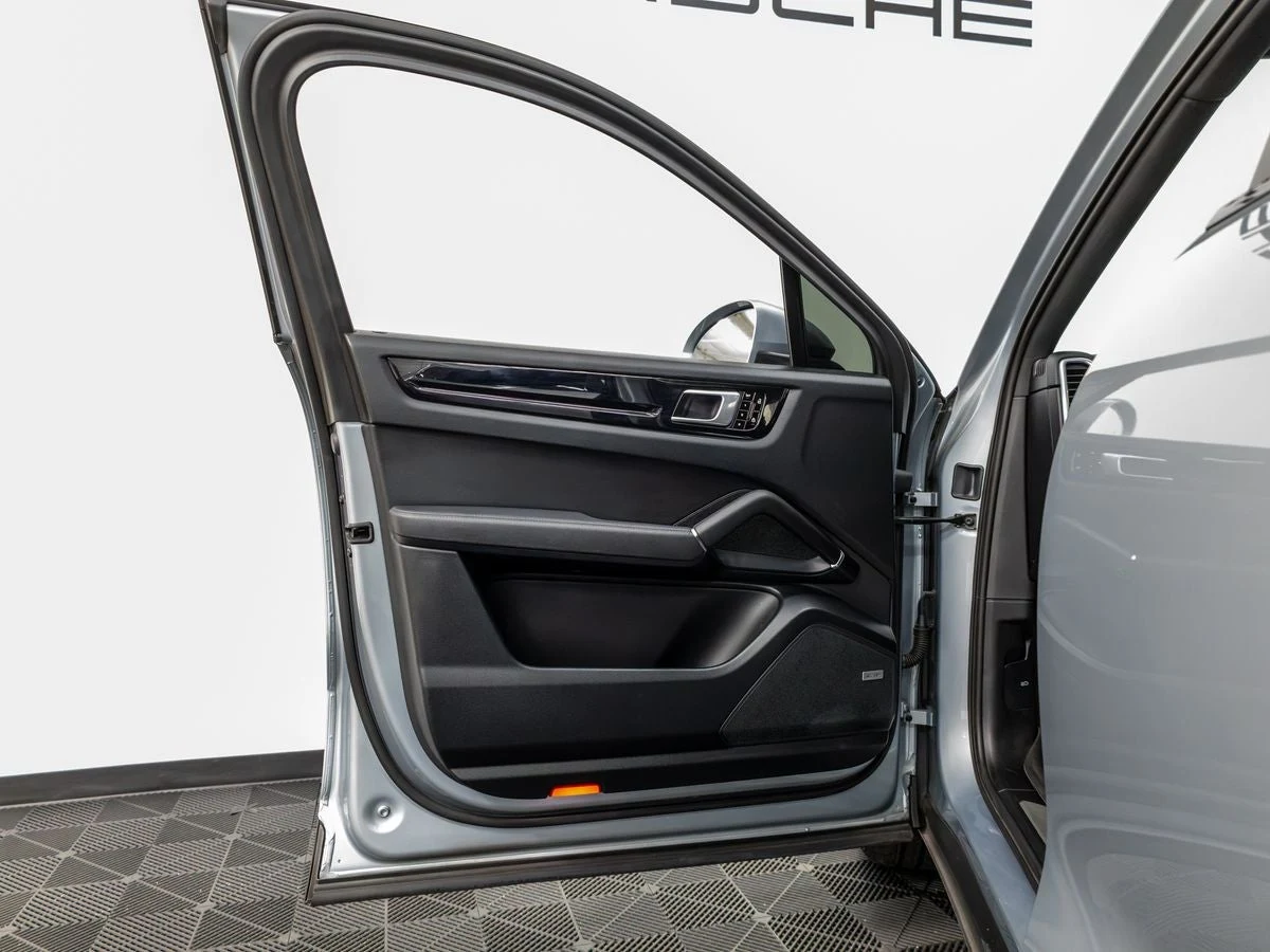 2020 Porsche Cayenne Coupé (3rd Generation), 14/20